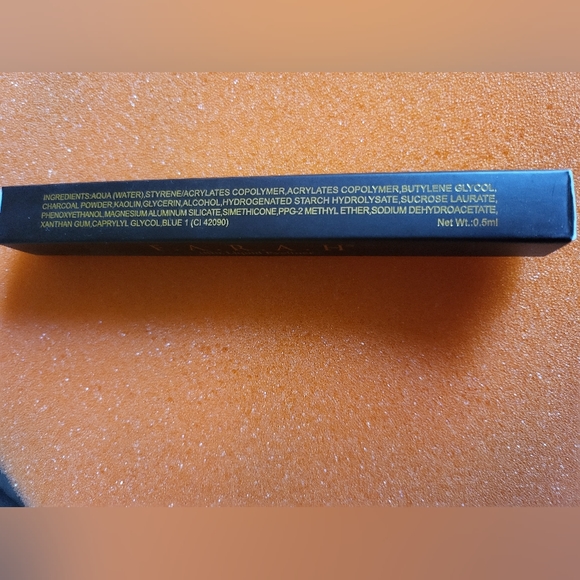 BRAND NEW F.a.r.a.h. Liquid Eyeliner Matte Black Velvet 18 hour wear - Picture 3 of 5